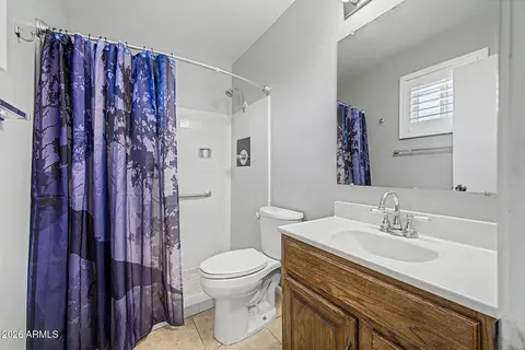 Bath - 408 E La Jolla Dr, Tempe, AZ 85282 photo 1 of 2