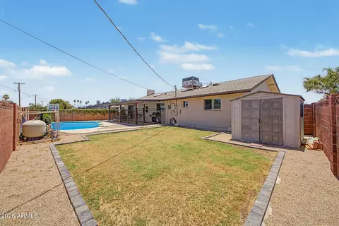 Exterior - 408 E La Jolla Dr, Tempe, AZ 85282 photo 4 of 7