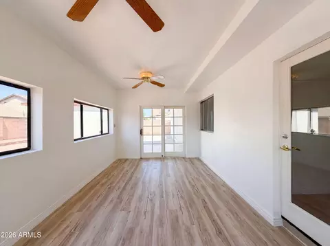 4260 E Vineyard Rd, Phoenix, AZ 85042 photo 8