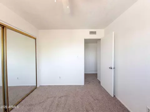 4260 E Vineyard Rd, Phoenix, AZ 85042 photo 16
