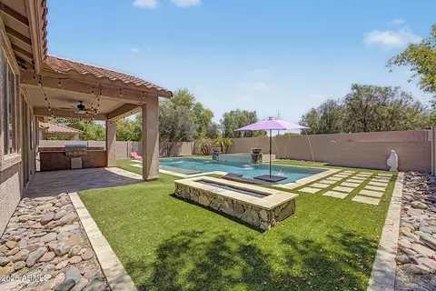 Exterior - 4835 S Watauga Ct, Gilbert, AZ 85298 photo 5 of 10