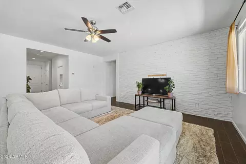 Living - 4835 S Watauga Ct, Gilbert, AZ 85298 photo 2 of 3
