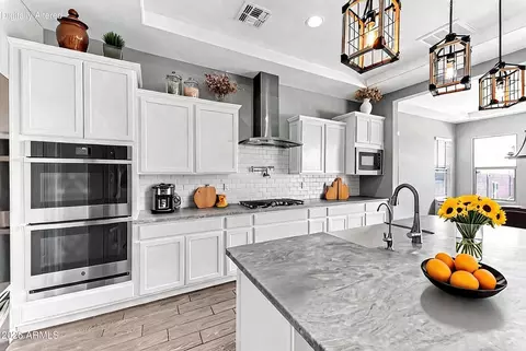 Kitchen - 10716 E Thatcher Ave, Mesa, AZ 85212 photo 4 of 4