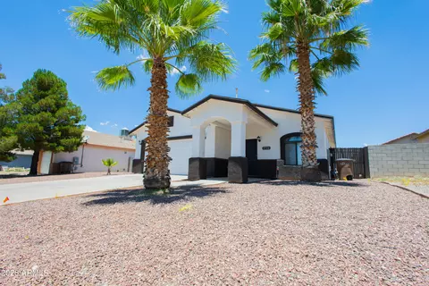 Exterior - 2706 E 6th St, Douglas, AZ 85607 photo 2 of 4