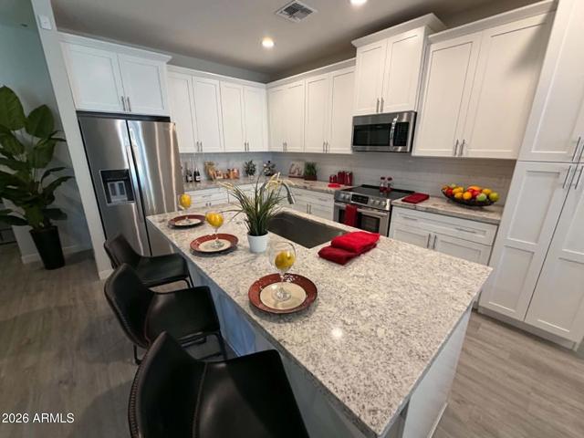 630 W Beverly Rd, Phoenix, AZ 85041