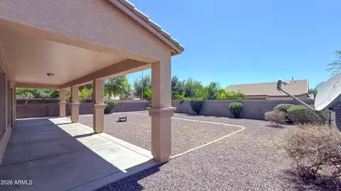 Exterior - 7320 S 15th Dr, Phoenix, AZ 85041 photo 8 of 8
