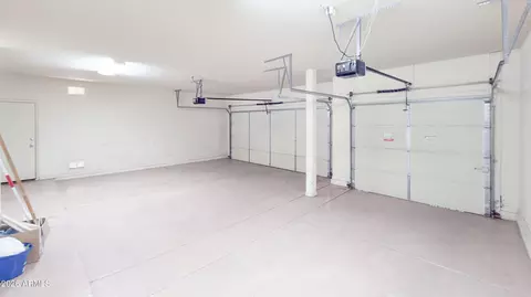Other - 7320 S 15th Dr, Phoenix, AZ 85041 photo 6 of 17
