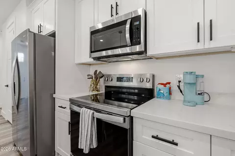 Kitchen - 1906 E Rainbow Trl, Payson, AZ 85541 photo 2 of 3