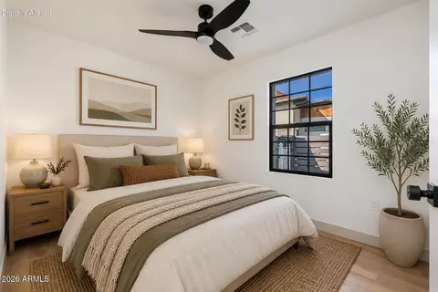 Bedroom - 5144 N 6th St, Phoenix, AZ 85012 photo 2 of 3