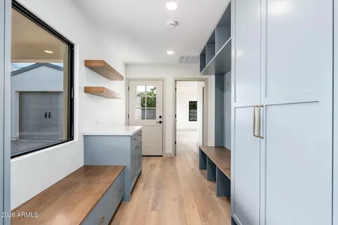 Entry Way - 5144 N 6th St, Phoenix, AZ 85012 photo 1 of 1