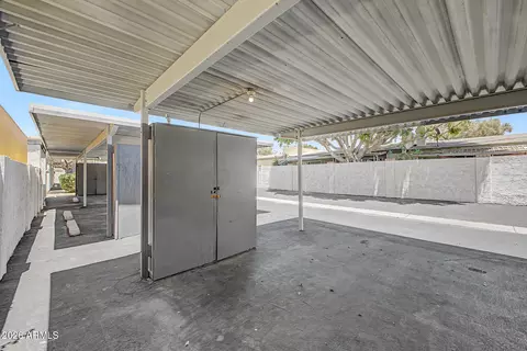Exterior - 2810 E Glenrosa Ave #19, Phoenix, AZ 85016 photo 6 of 10