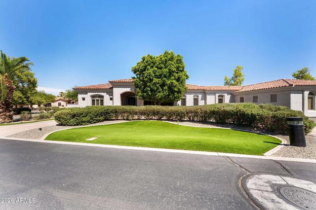 700 N Dobson Rd #36, Chandler, AZ 85224