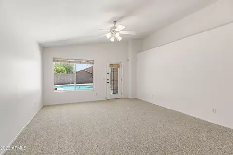 5747 E Gable Cir, Mesa, AZ 85206