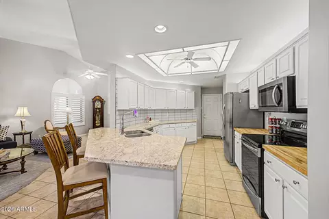 Kitchen - 4202 E Broadway Rd #130, Mesa, AZ 85206 photo 1 of 3