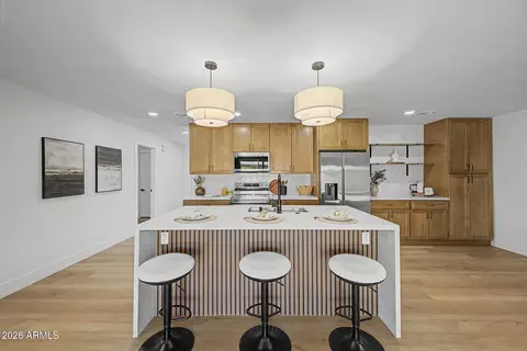 3315 S Dorsey Ln, Tempe, AZ 85282