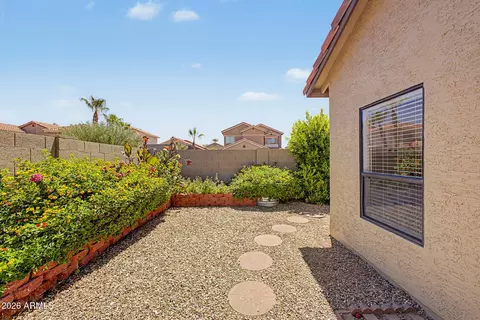 Exterior - 4354 E Dry Creek Rd, Phoenix, AZ 85044 photo 4 of 6