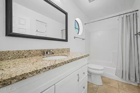Bath - 4354 E Dry Creek Rd, Phoenix, AZ 85044 photo 1 of 2