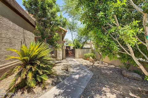 Exterior - 4354 E Dry Creek Rd, Phoenix, AZ 85044 photo 1 of 6