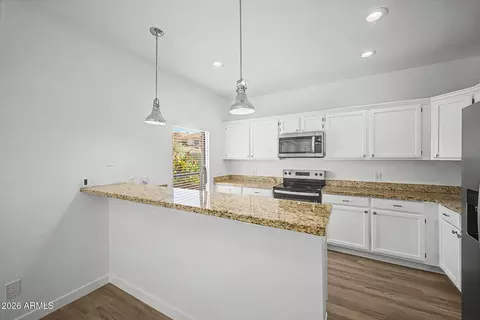 Kitchen - 4354 E Dry Creek Rd, Phoenix, AZ 85044 photo 2 of 3