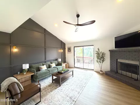2404 N Whispering Pines Way, Flagstaff, AZ 86004