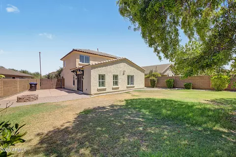Exterior - 2935 E Mead Dr, Gilbert, AZ 85298 photo 4 of 6