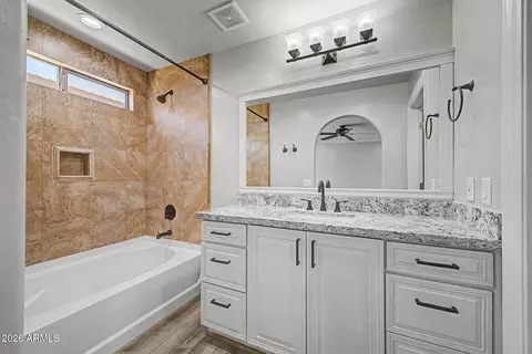 Bath - 2935 E Mead Dr, Gilbert, AZ 85298 photo 2 of 5