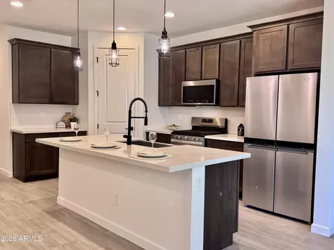 5518 W Stargazer Pl, Laveen, AZ 85339