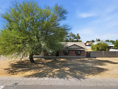 Exterior - 2266 E Willis Rd, Gilbert, AZ 85297 photo 1 of 12