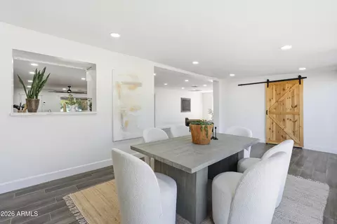 Dining - 2266 E Willis Rd, Gilbert, AZ 85297 photo 2 of 5