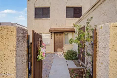 8113 E Glenrosa Ave, Scottsdale, AZ 85251