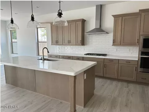 Kitchen - 3043 Evergreen St, Mesa, AZ 85213 photo 4 of 4