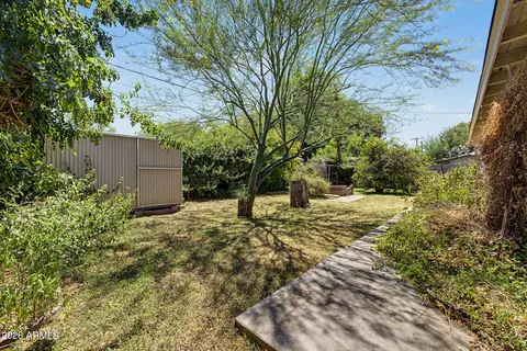 3515 E Amelia Ave, Phoenix, AZ 85018 photo 21