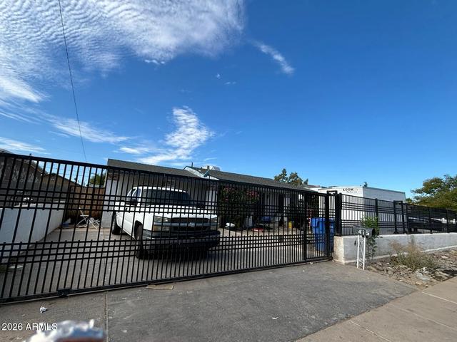 415 W Grove St, Phoenix, AZ 85041