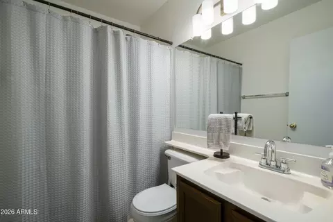 3022 E Topeka Dr, Phoenix, AZ 85050 photo 17