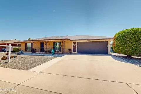 10821 W Roundelay Cir, Sun City, AZ 85351