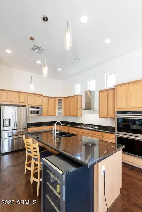 Kitchen - 8511 S 30th St, Phoenix, AZ 85042 photo 4 of 8