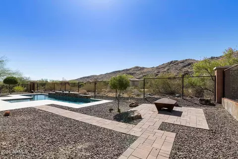 Exterior - 8511 S 30th St, Phoenix, AZ 85042 photo 4 of 8