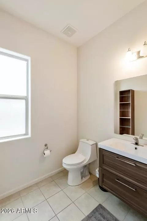 Bath - 8511 S 30th St, Phoenix, AZ 85042 photo 4 of 9