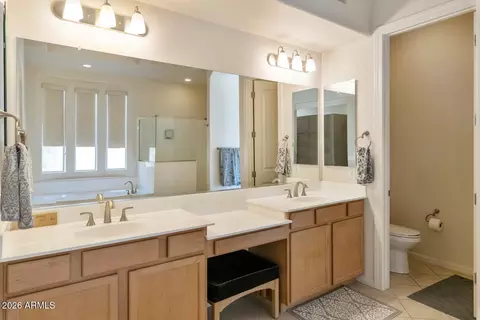 Bath - 8511 S 30th St, Phoenix, AZ 85042 photo 2 of 9