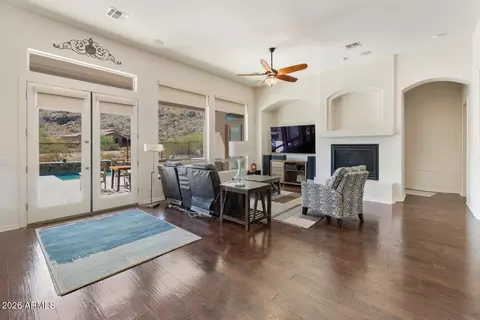 Living - 8511 S 30th St, Phoenix, AZ 85042 photo 2 of 2