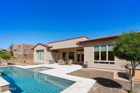 Exterior - 8511 S 30th St, Phoenix, AZ 85042 photo 7 of 8