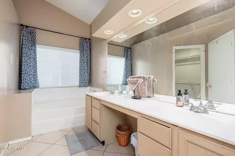 4139 E Siesta Ln, Phoenix, AZ 85050 photo 12