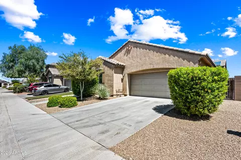 12118 W Hide Trl, Peoria, AZ 85383
