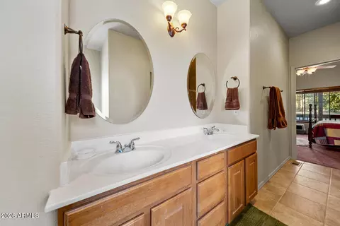 Bath - 2940 Constellation Ln, Overgaard, AZ 85933 photo 1 of 7