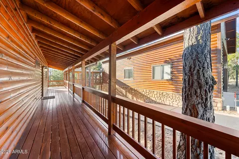 Exterior - 2940 Constellation Ln, Overgaard, AZ 85933 photo 9 of 31