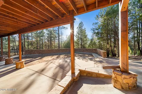 Exterior - 2940 Constellation Ln, Overgaard, AZ 85933 photo 8 of 31