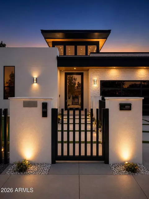 8501 E Malcomb Dr, Scottsdale, AZ 85250