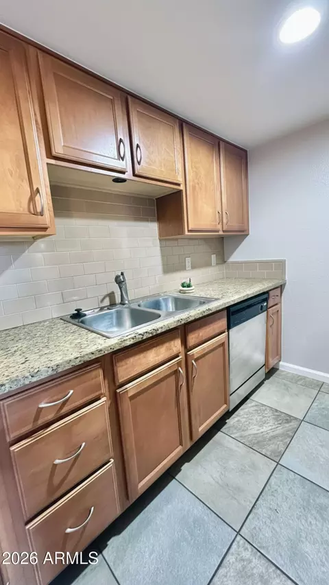 Kitchen - 200 E Southern Ave #236, Tempe, AZ 85282 photo 2 of 2