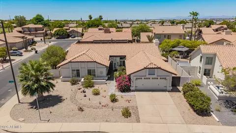 View/Area - 6145 E Snowdon St, Mesa, AZ 85215 photo 2 of 8