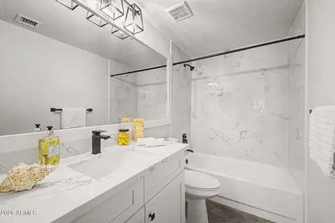 Bath - 6145 E Snowdon St, Mesa, AZ 85215 photo 3 of 3